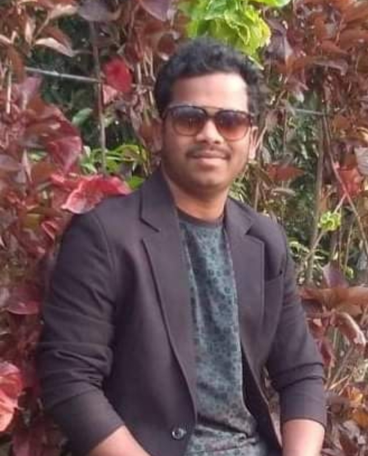 সাংবাদিক এমদাদুল হক লিয়নের পক্ষ থেকে সবাই কে পবিত্র ঈদুল ফিতরের শুভেচ্ছা।।