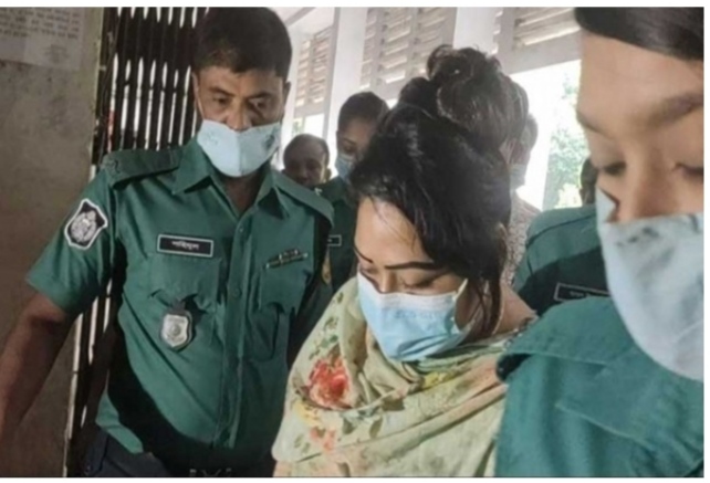 অস্ত্র মামলায় পাপিয়া দম্পতির যাবজ্জীবন চায় রাষ্ট্রপক্ষ