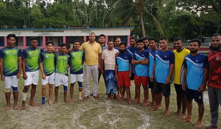 লোহারপুল আন্তঃ ইউনিয়ন সর্টবার ফুটবল টুর্নামেন্টের শুভ উদ্বোধন করলেন ইউপি চেয়ারম্যান আরিফুজ্জামান মুন্না