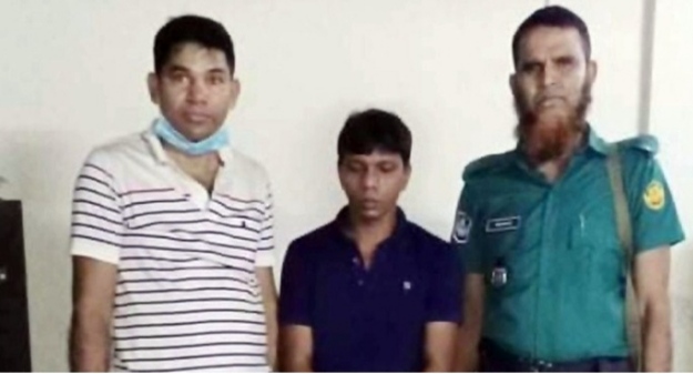 শপিং ব্যাগে ১২ হাজার ইয়াবা, গ্রেফতার ১