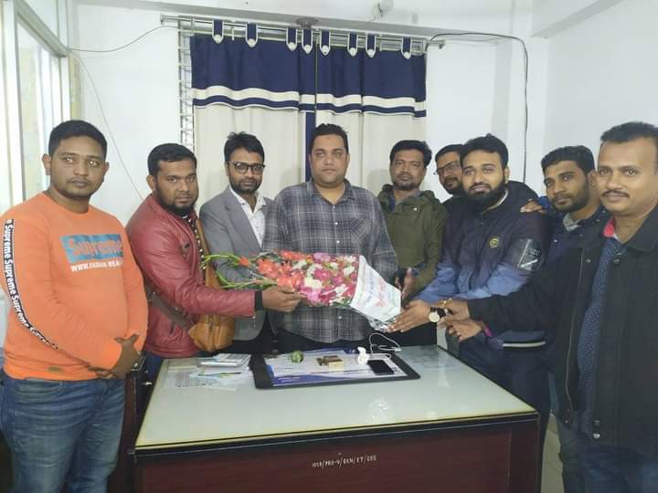 প্রেসক্লাবের সাধারণ সম্পাদক এস এম জাকির হোসেন কে বরিশাল অনলাইন সাংবাদিক পরিষদ’র শুভেচ্ছা