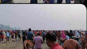কুয়াকাটায় রেকর্ড সংখ্যক পর্যটকের ভিড়,খুশি পর্যটন সংশ্লিষ্ট ব্যবসায়ীরা