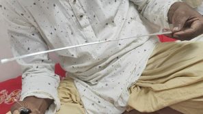 কুয়াকাটায় ইয়াবা সেবনে, মৎস্যজীবী দল নেতার ভিডিও ভাইরাল