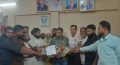 বরিশাল জেলা বাস-মিনিবাস মালিক সমিতির নবনির্বাচিত নেতৃবৃন্দকে মোটর চালক দলের ফুলেল শুভেচ্ছা