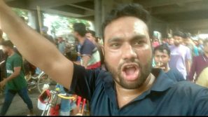 গণ অভ্যুত্থানের” দুই বছরেও সুস্থ জীবনে ফিরতে পারলেন না জুলাই যোদ্ধা মোঃ রিয়াজ উদ্দিন রিয়াজ