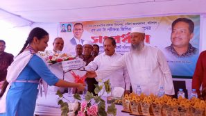 বরিশালে এআরএস মাধ্যমিক বালিকা বিদ্যালয়ে জিপিএ-৫ প্রাপ্ত শিক্ষার্থীদের সংবর্ধনা
