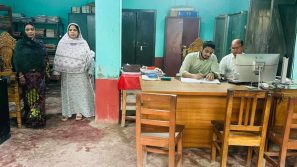 ভূমি অফিসে বরিশাল জেলা প্রশাসনের অ্যাকশন, অনুপস্থিত দুই কর্মচারী স্ট্যান্ড রিলিজ