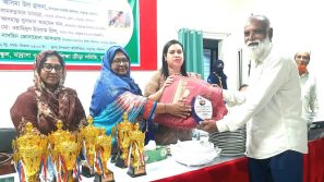 বাবুগঞ্জে প্রধান শিক্ষক সেলিম রেজার অবসরজনিত বিদায়ী সংবর্ধনা