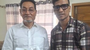 বরিশালে আগমন চীফ হুইপ মনির’র সাথে সৌজন্য সাক্ষাৎ করেন ‘সাংবাদিক রিপন রানা 